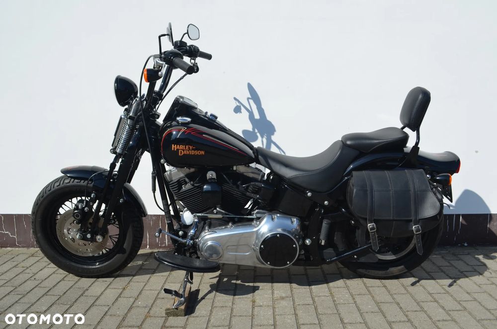 Harley-Davidson Softail Cross Bones - 5