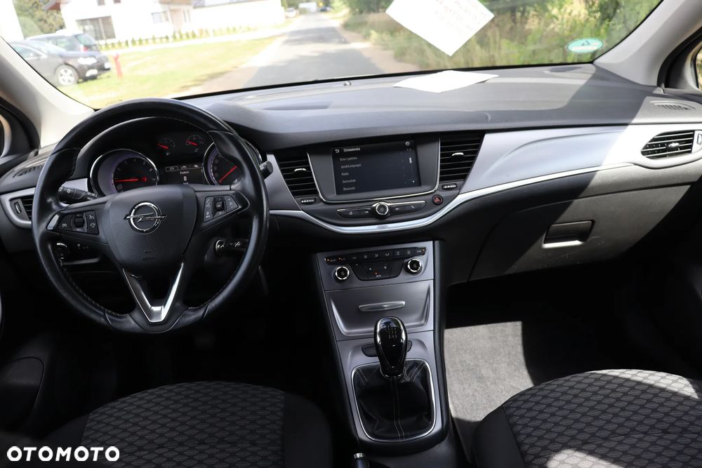 Opel Astra - 14