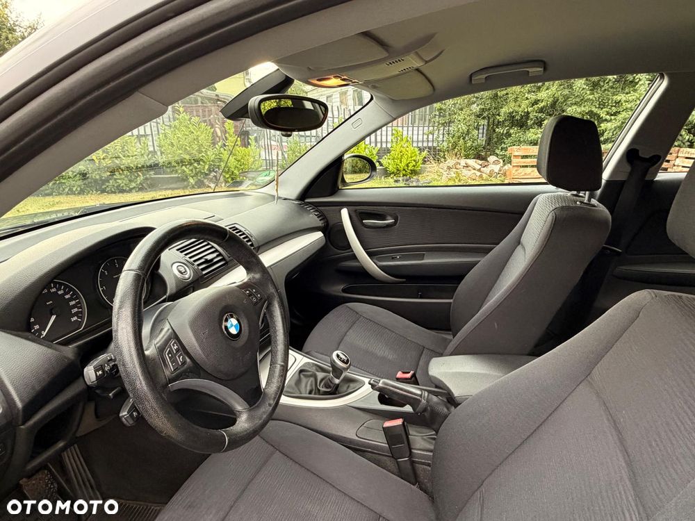 BMW Seria 1 - 12