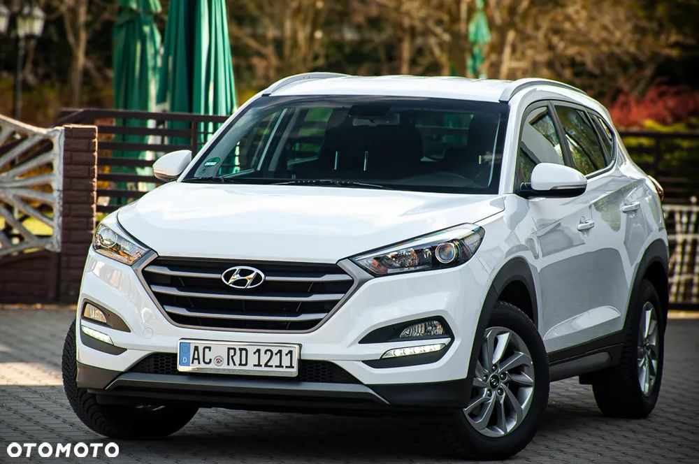 Hyundai Tucson blue 1.6 GDi 2WD Navi - 1