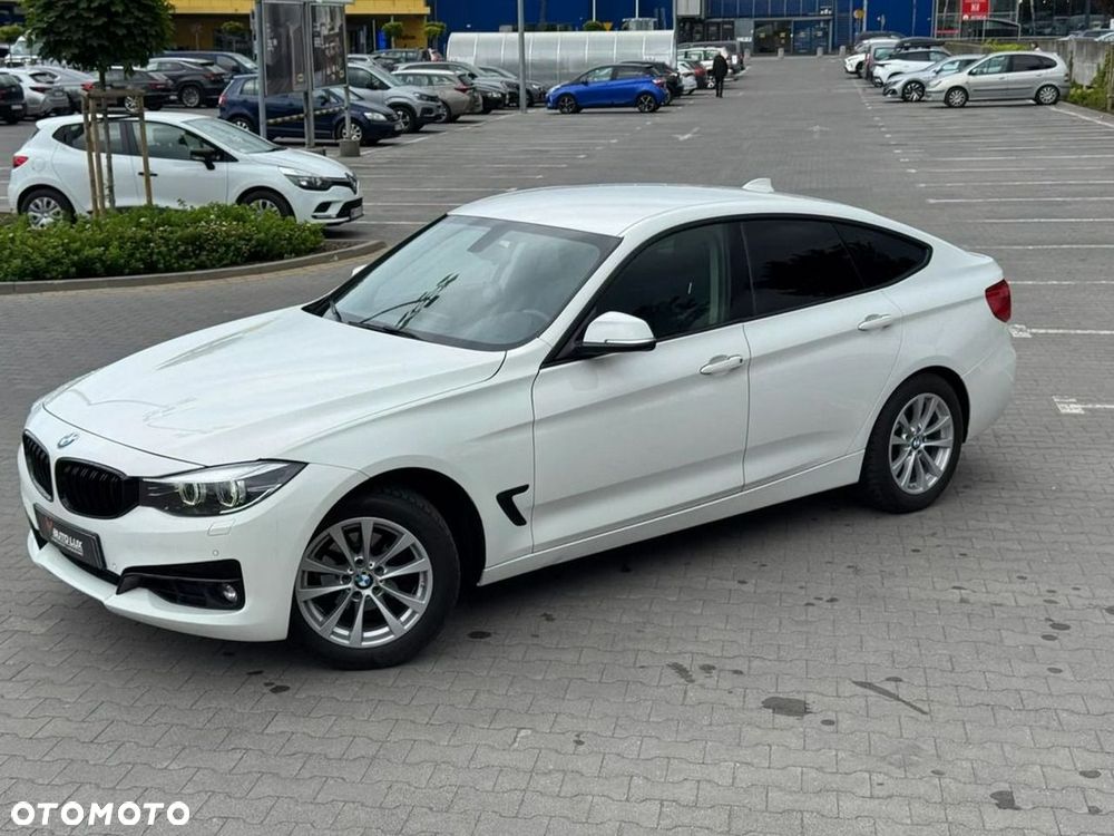 BMW 3GT 320i xDrive - 6
