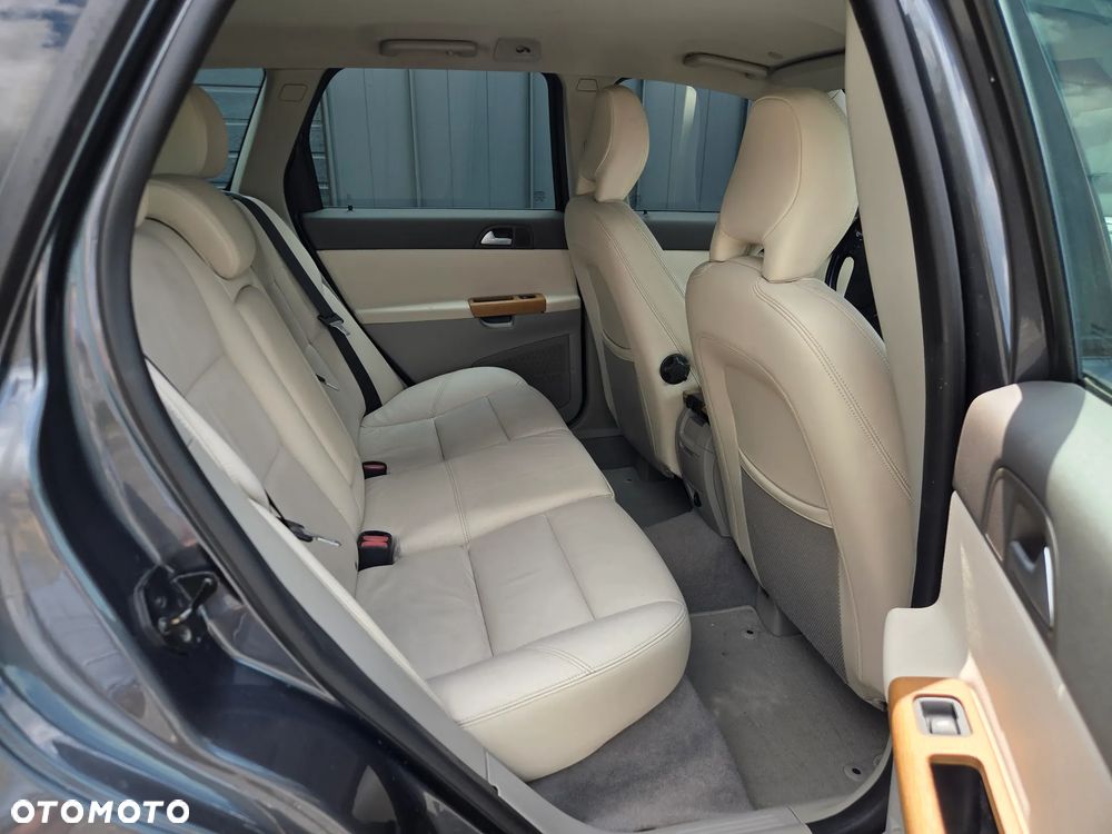 Volvo V50 D2 - 15