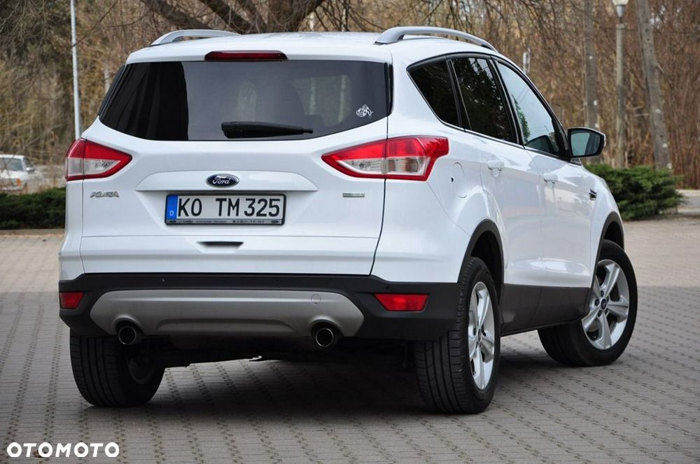 Ford Kuga - 10