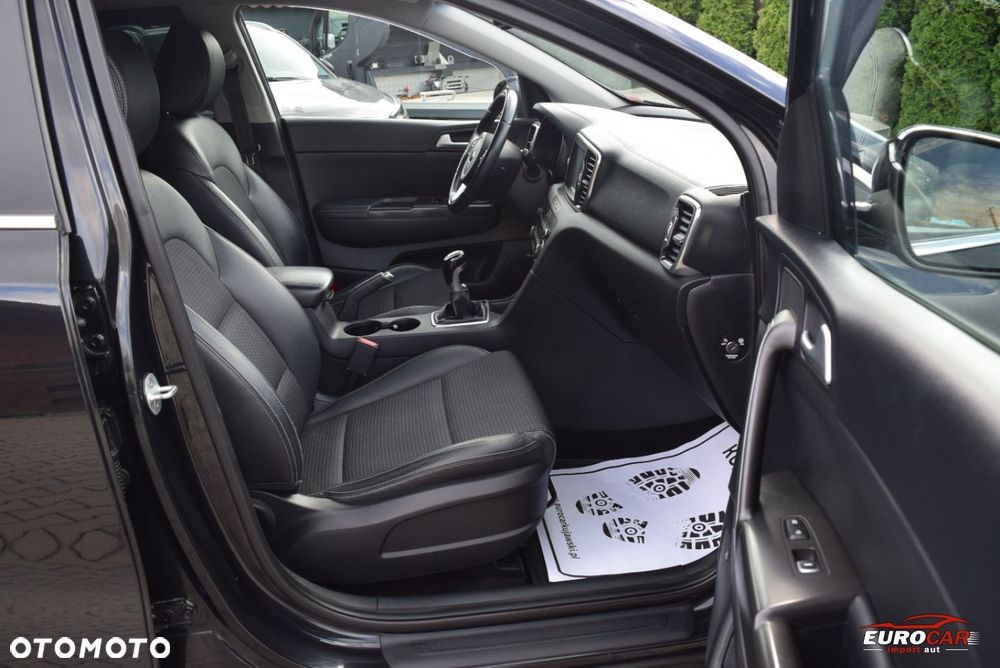 Kia Sportage 1.6 GDI 2WD DREAM-TEAM EDITION - 16
