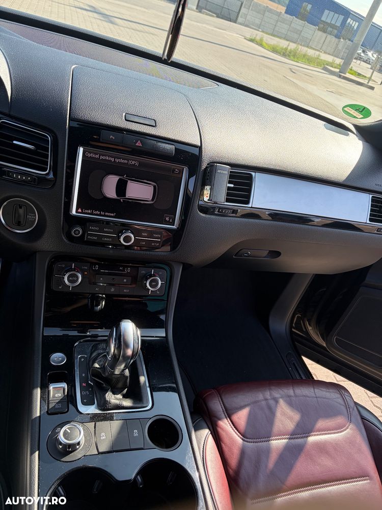 Volkswagen Touareg - 7