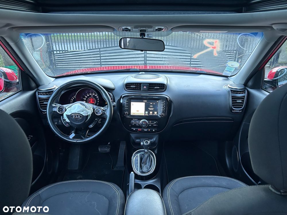 Kia Soul 1.6 CRDI Automatik UEFA EURO 2016 - 11