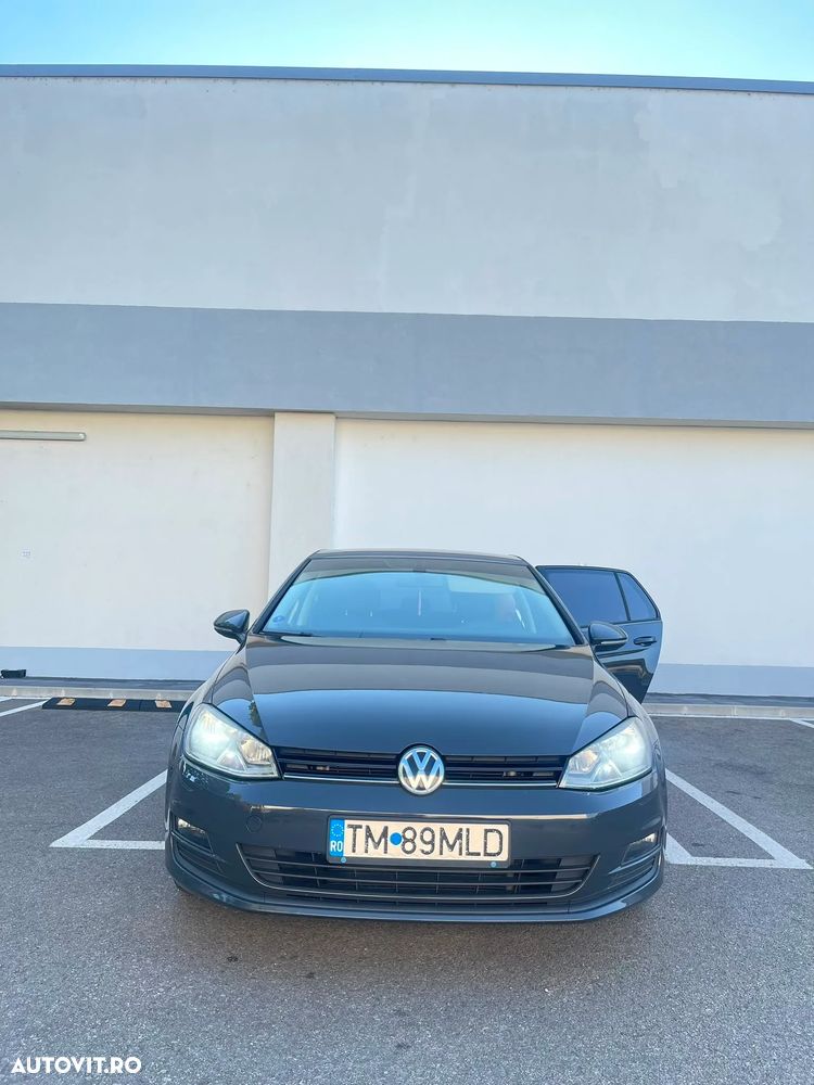 Volkswagen Golf - 21