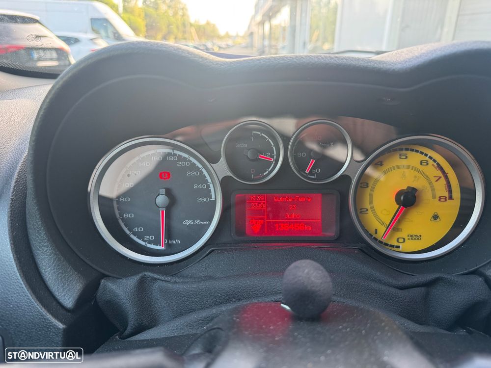 Alfa Romeo MiTo 0.9 TwinAir Progression S&S - 10