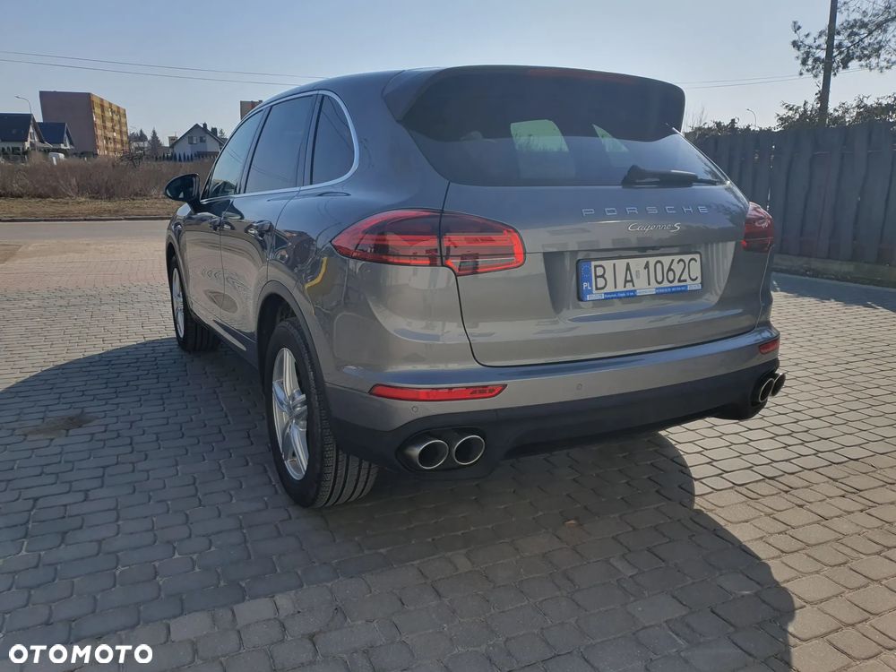 Porsche Cayenne S Tiptronic S - 11