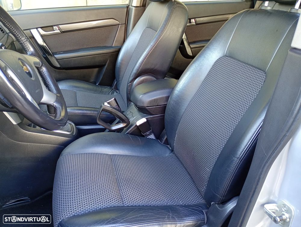 Chevrolet Captiva 2.0 VCDi Seven 7L - 13