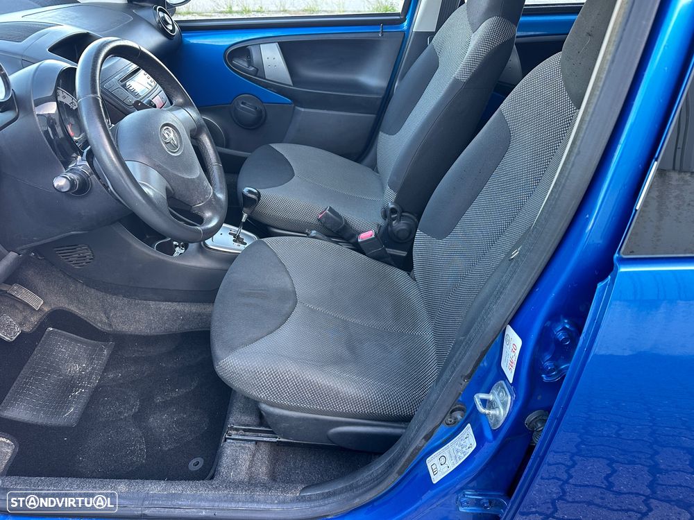 Toyota Aygo 1.0 Sport Pack MM - 10