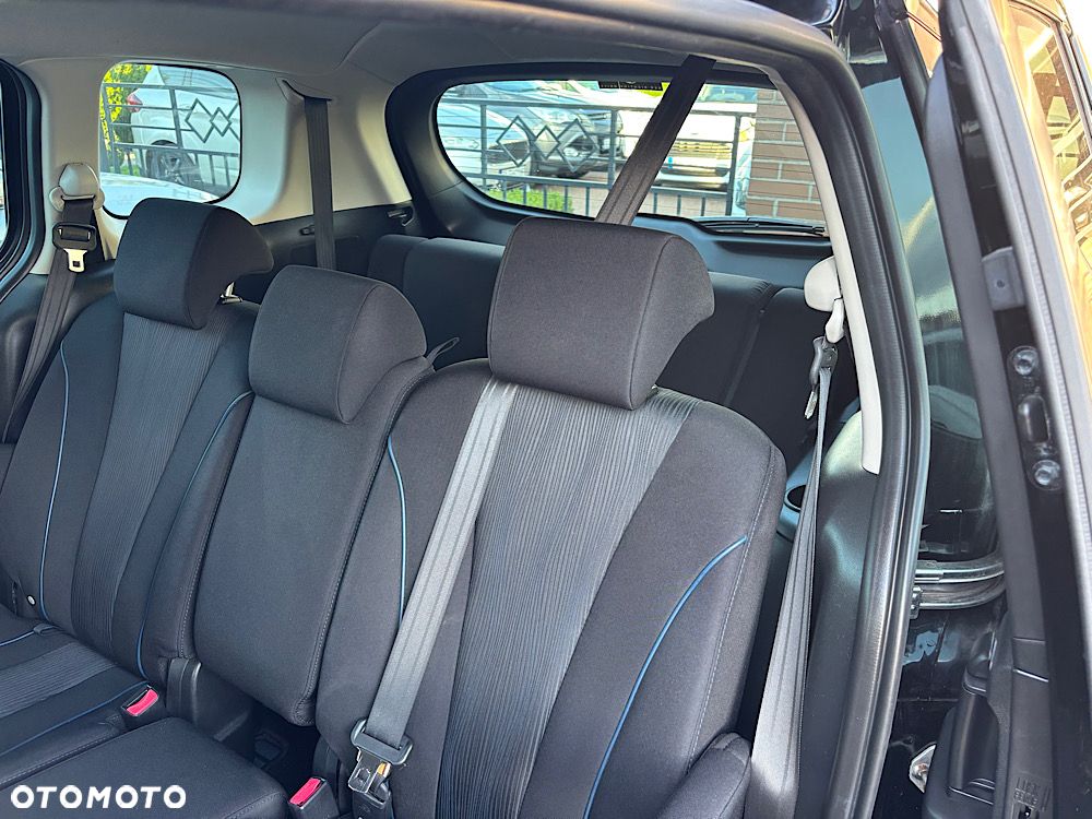 Mazda 5 1.8 Exclusive + - 24