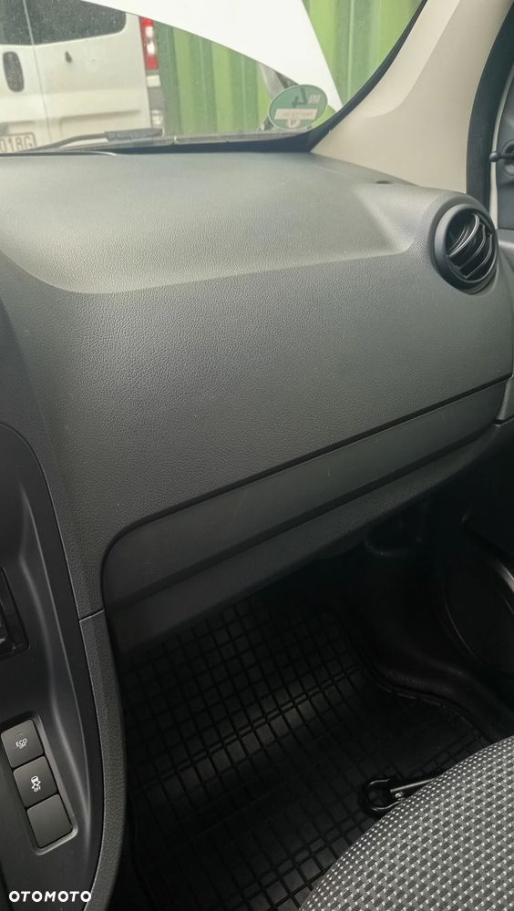 Mercedes-Benz citan - 21