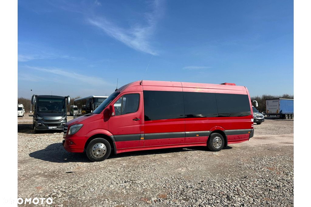 Mercedes-Benz Sprinter 519 - 11