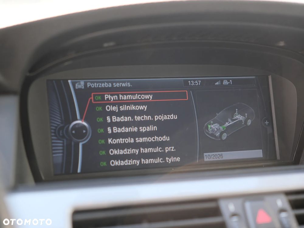 BMW Seria 5 520d - 23