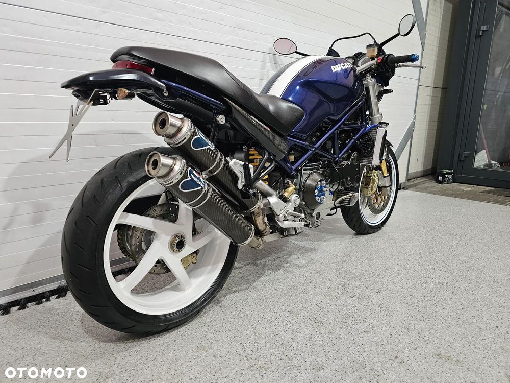 Ducati Monster - 19