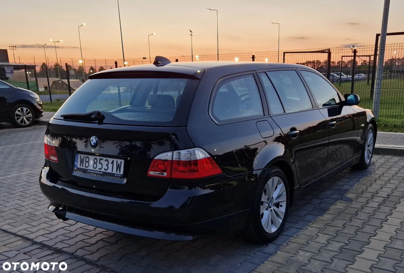BMW Seria 5 545i - 5