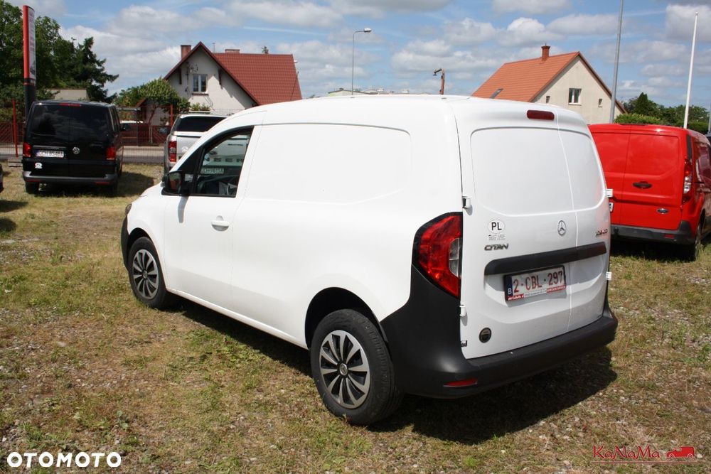 Mercedes-Benz Citan - 12