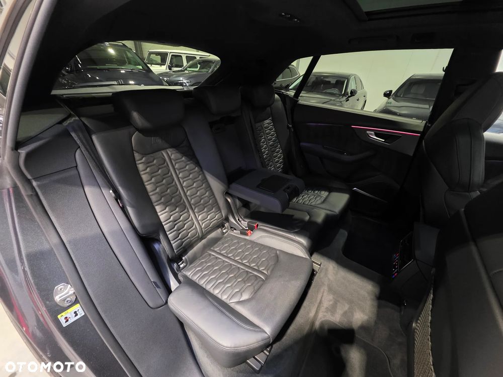 Audi RS Q8 - 18