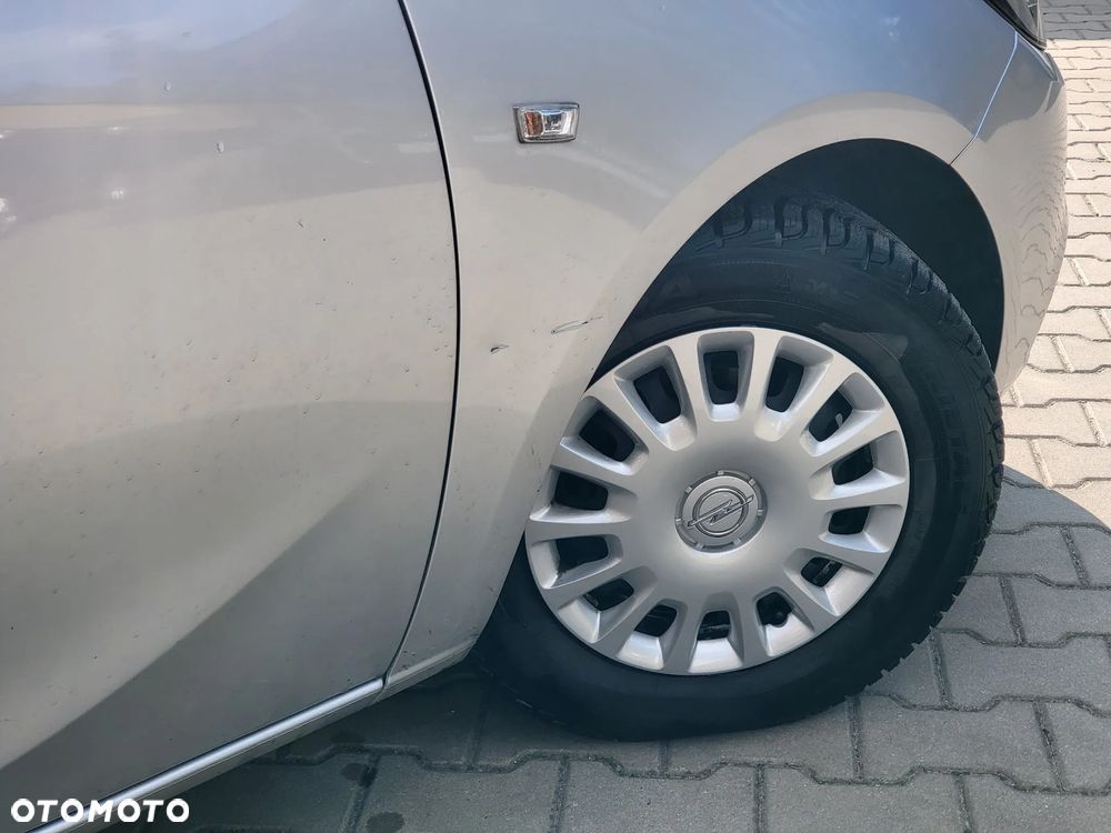 Opel Corsa - 10