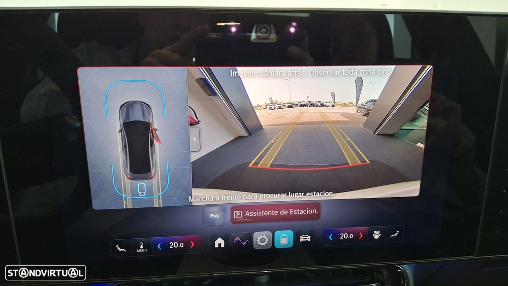 Mercedes-Benz CLA 250+ EQ - 18