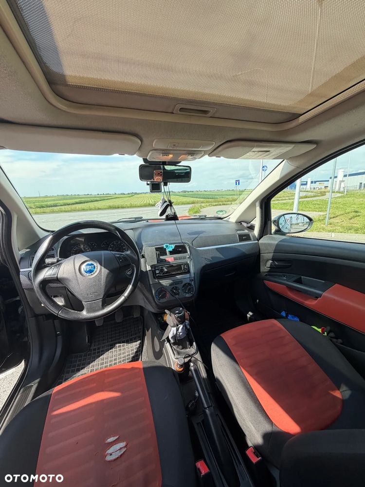 Fiat Grande Punto - 9