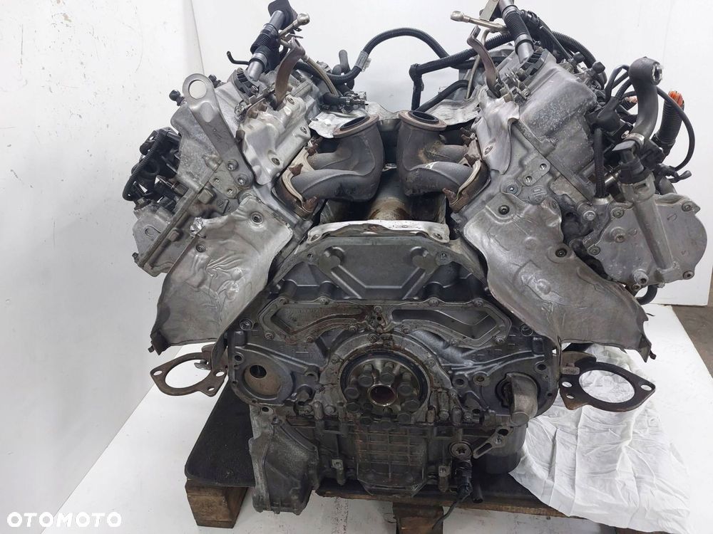 bmw f01 f02 f07 f10 f06 f12 f13 4.4 v8 silnik n63b44a słupek 198 tys km - 2