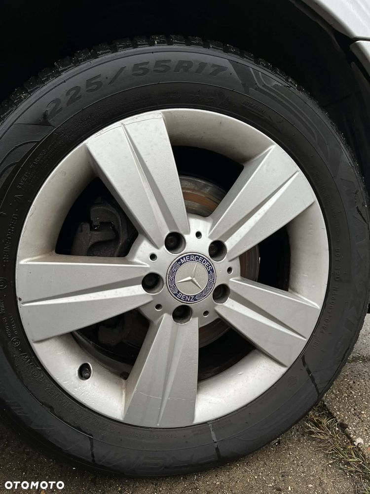 Mercedes-Benz Viano - 10