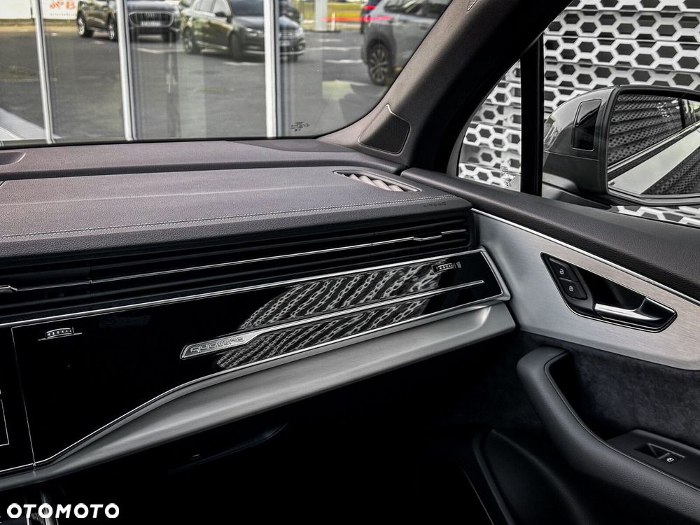 Audi Q7 - 35