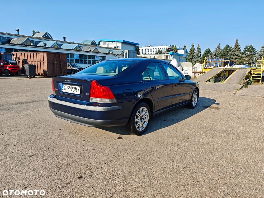 Volvo S60 - 3