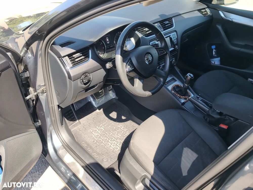 Skoda Octavia 1.8 TSI DSG Ambition - 21