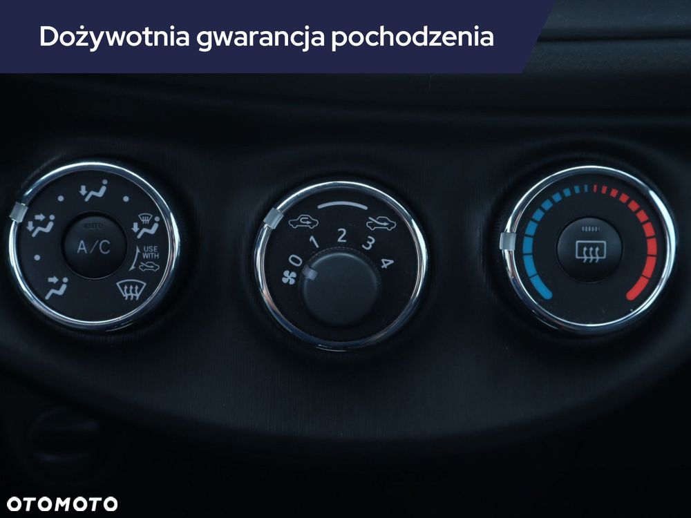 Toyota Yaris - 17