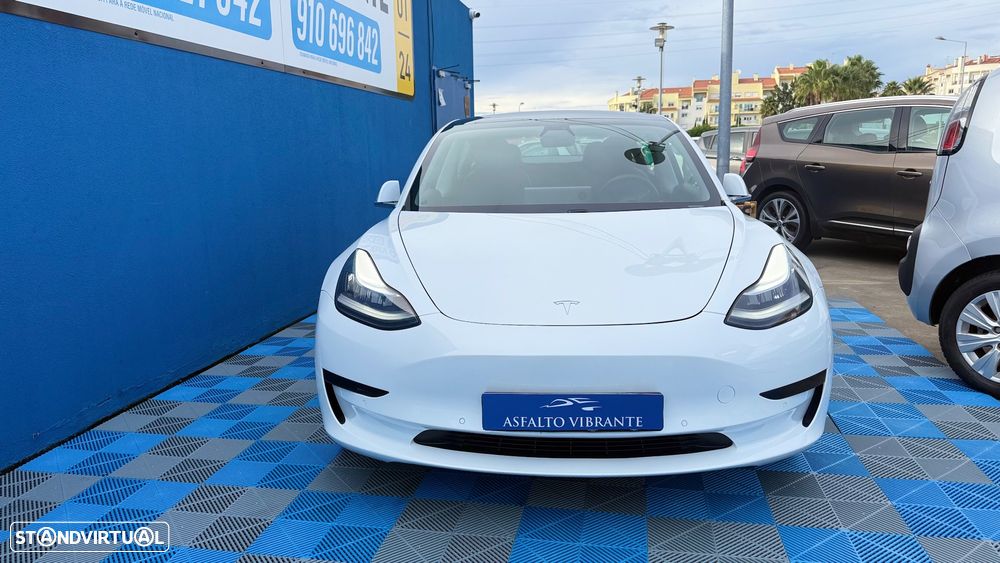 Tesla Model 3 Standard Range Plus RWD - 2