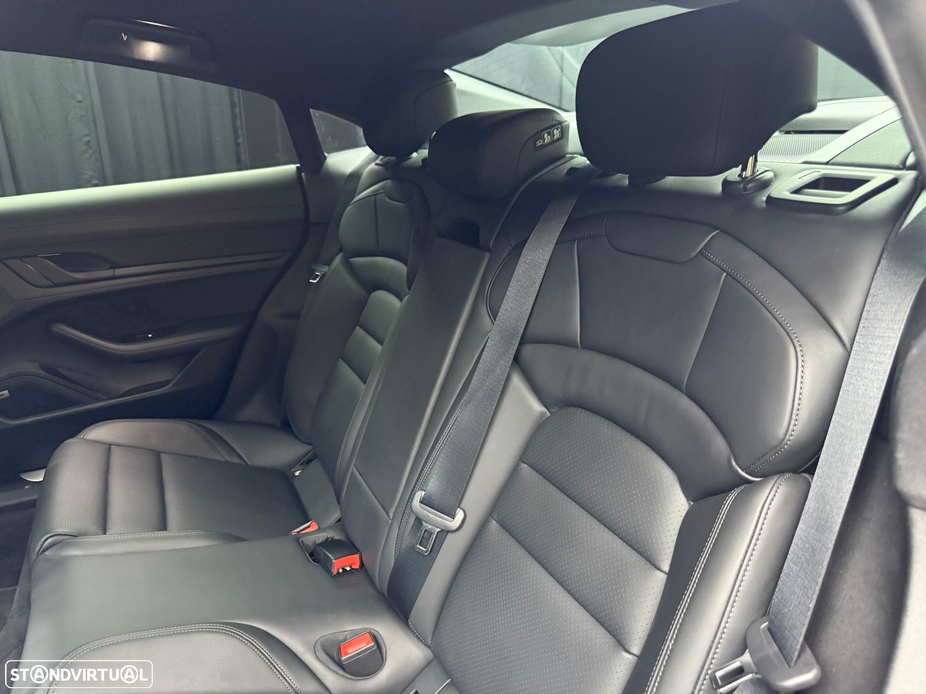 Porsche Taycan 4S bateria Performance Plus - 30