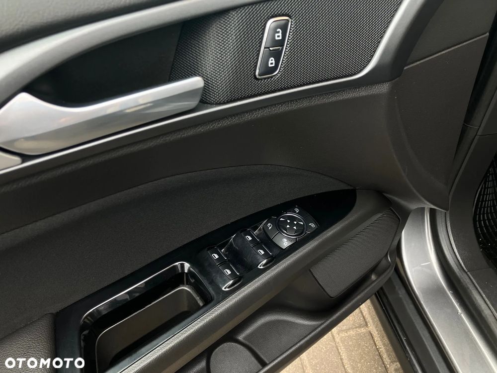 Ford Mondeo 1.5 EcoBoost Edition - 32