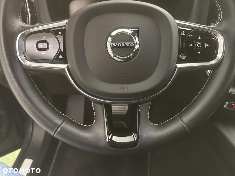 Volvo XC 60 B4 B R-Design - 13