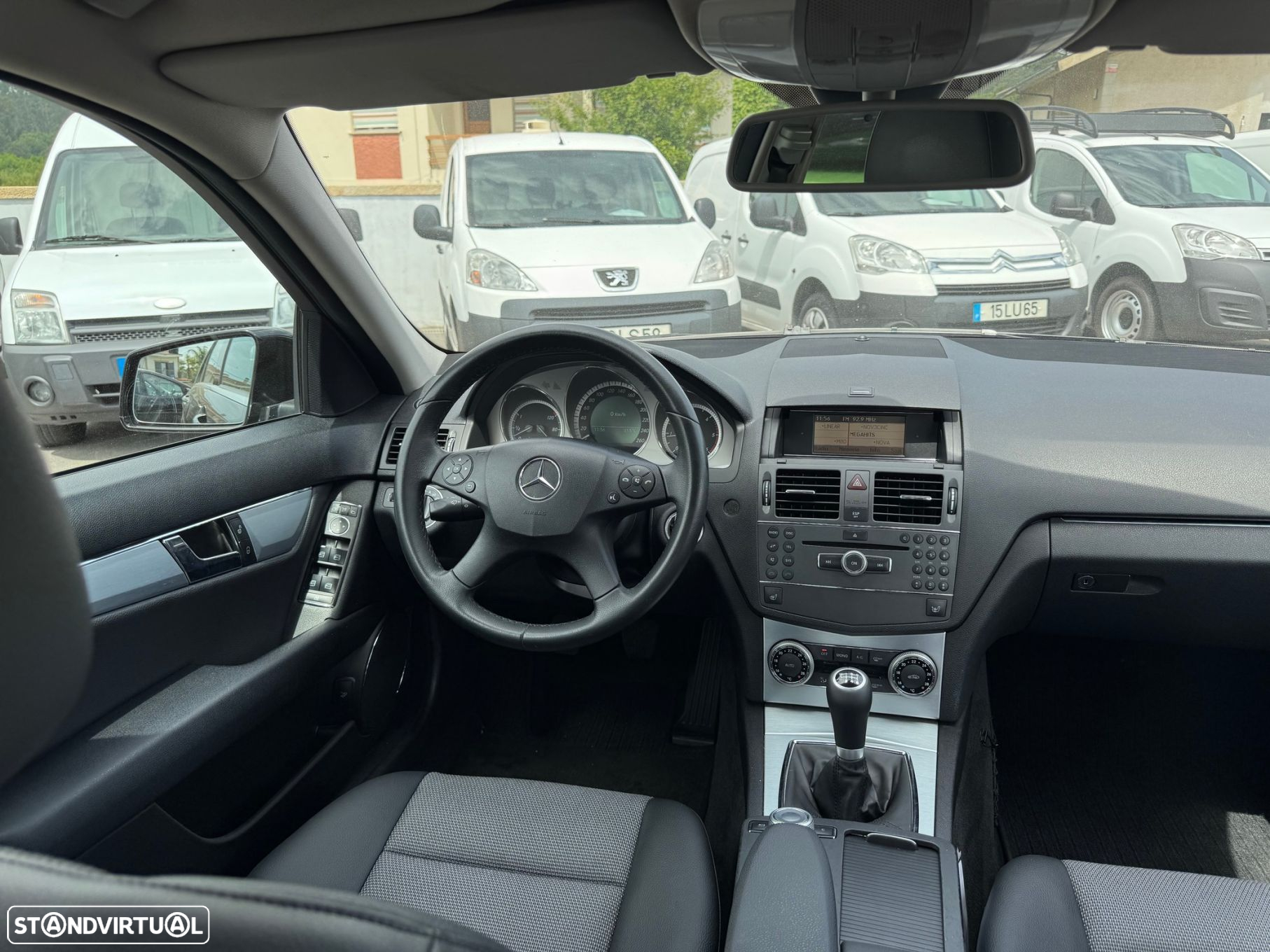 Mercedes-Benz C 220 CDi Avantgarde BlueEfficiency - 24