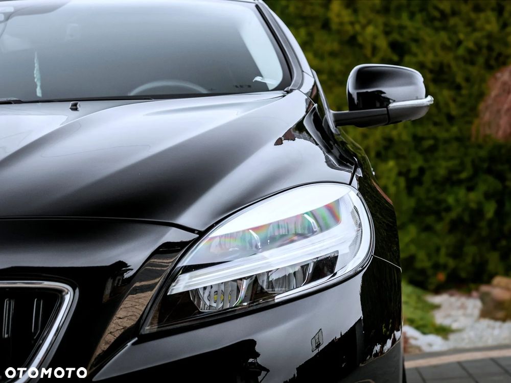 Volvo V40 D2 Geartronic - 33