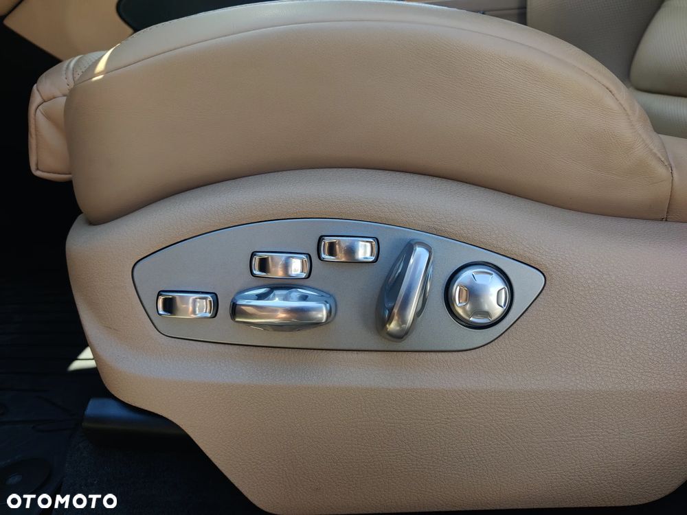 Porsche Macan Standard - 17