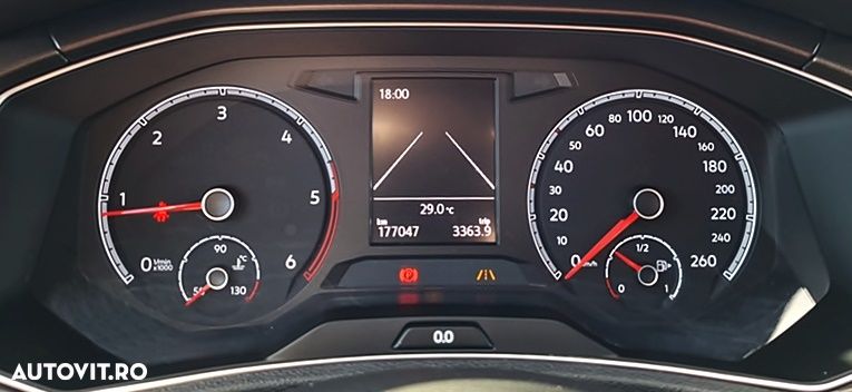Volkswagen T-Roc 2.0 TDI SCR 4MOTION Sport - 18