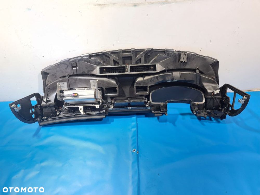 DESKA ROZDZIELCZA  AUDI A6 C5 - 2