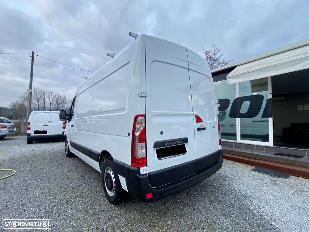 Renault Master 2.3 dCi L2H2 3.5T SS - 3