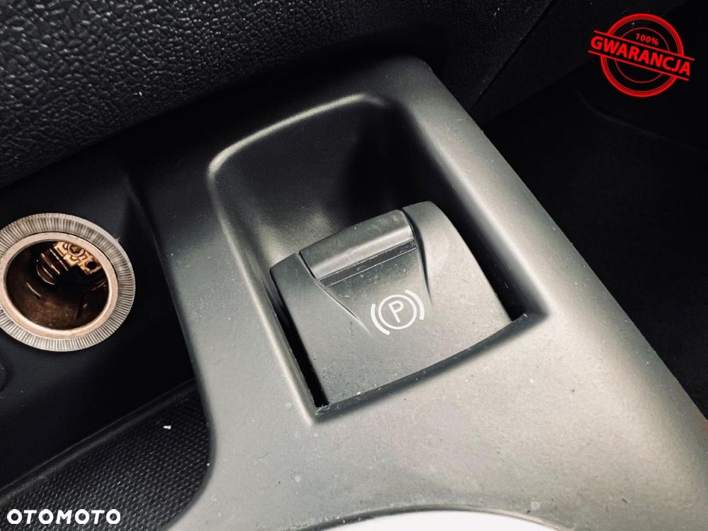 Renault Scenic dCi 110 EDC Paris - 40