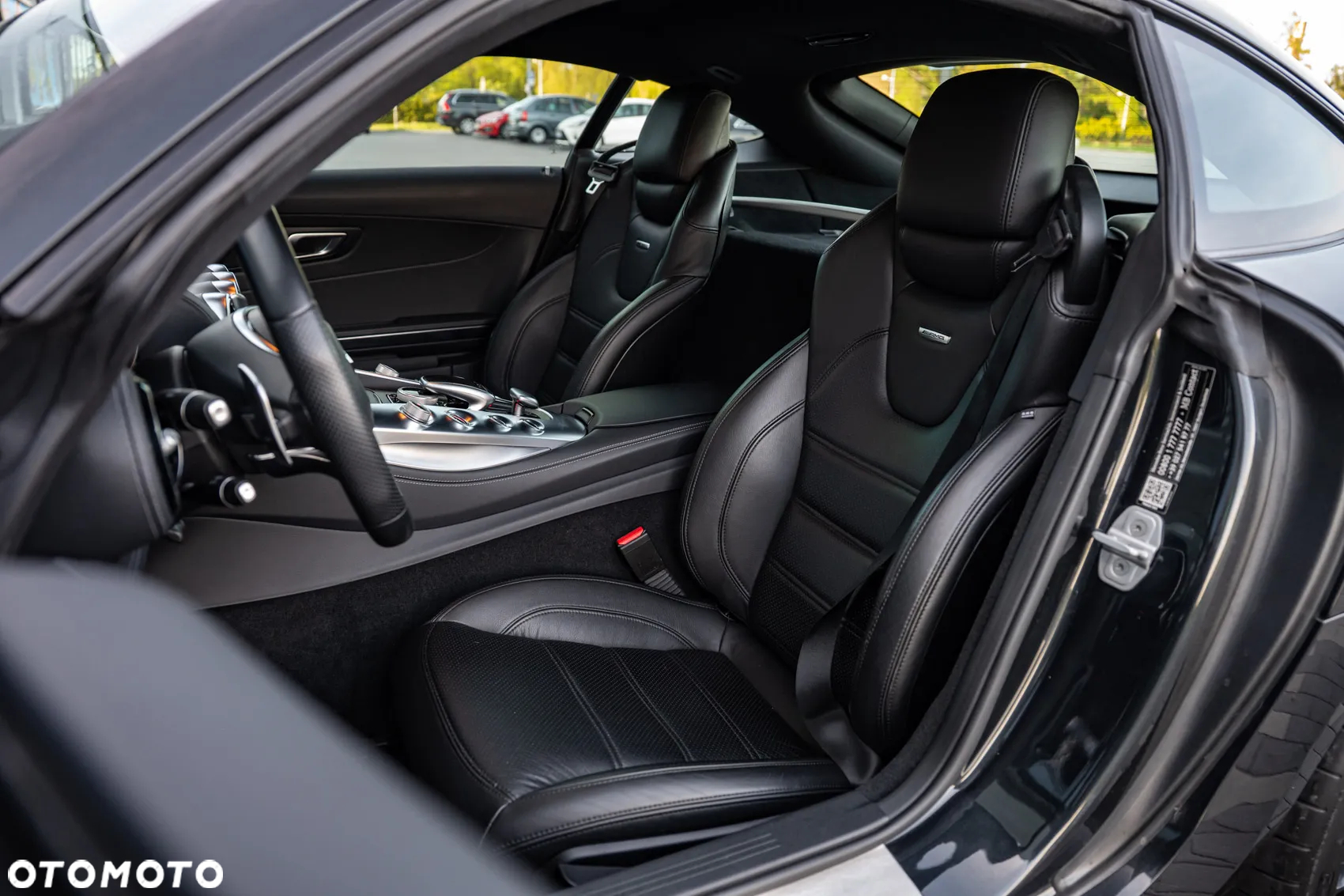 Mercedes-Benz AMG GT Standard - 12