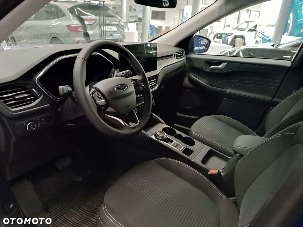 Ford Kuga - 12
