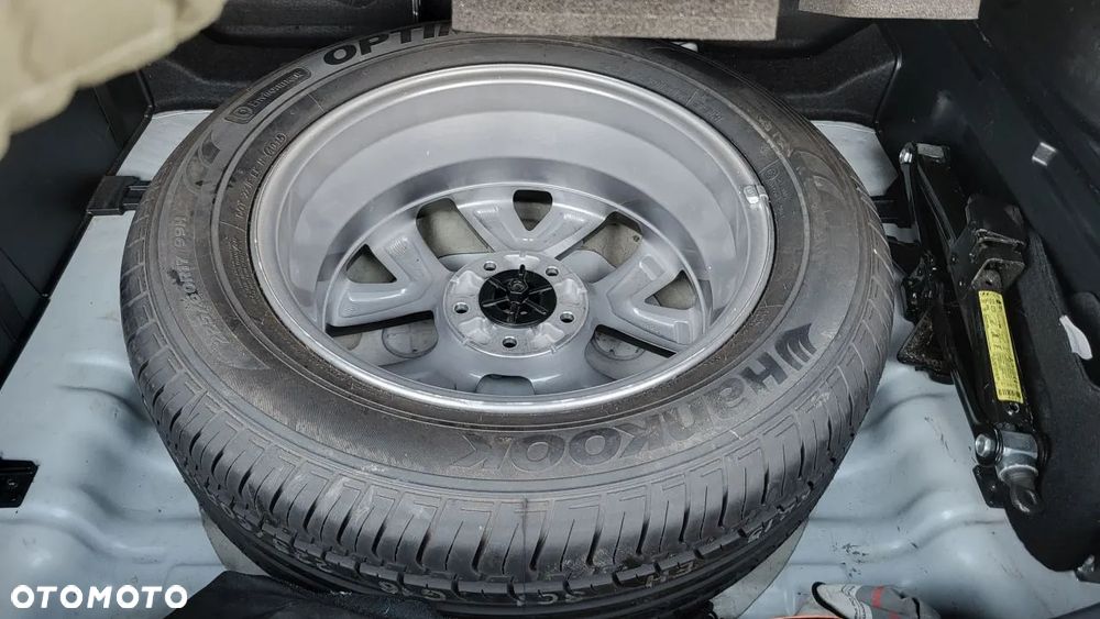 Kia Sportage 1.7 CRDI 2WD ISG Spirit - 24