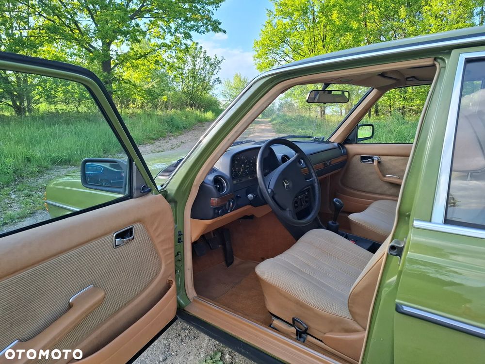 Mercedes-Benz W123 - 6