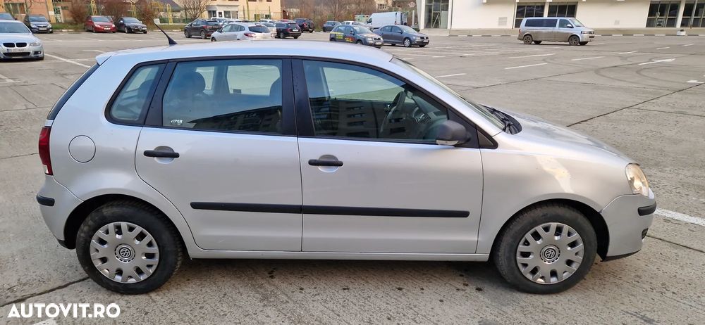 Volkswagen Polo 1.4 TDI Attractive - 4