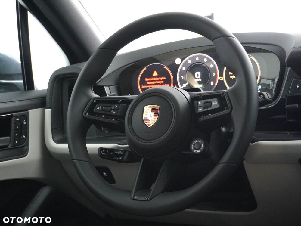 Porsche Cayenne S E-Hybrid PHEV Black Edition - 38