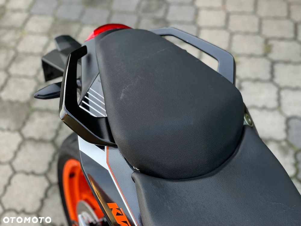 KTM Duke - 19